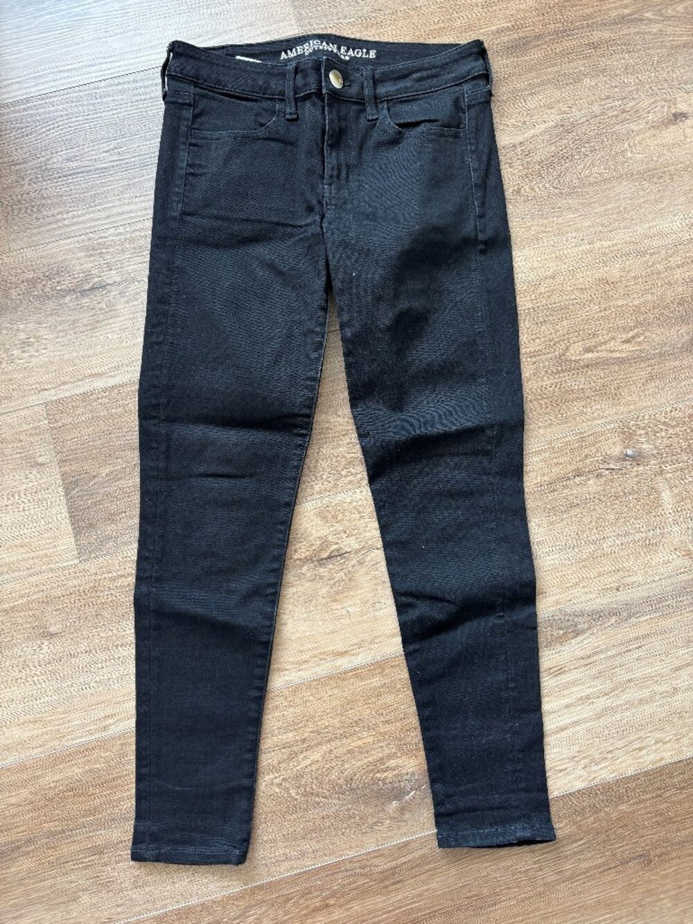 American Eagle Black High Rise Jegging - Size 4 Short